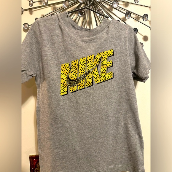 Nike bundle - Picture 4 of 7